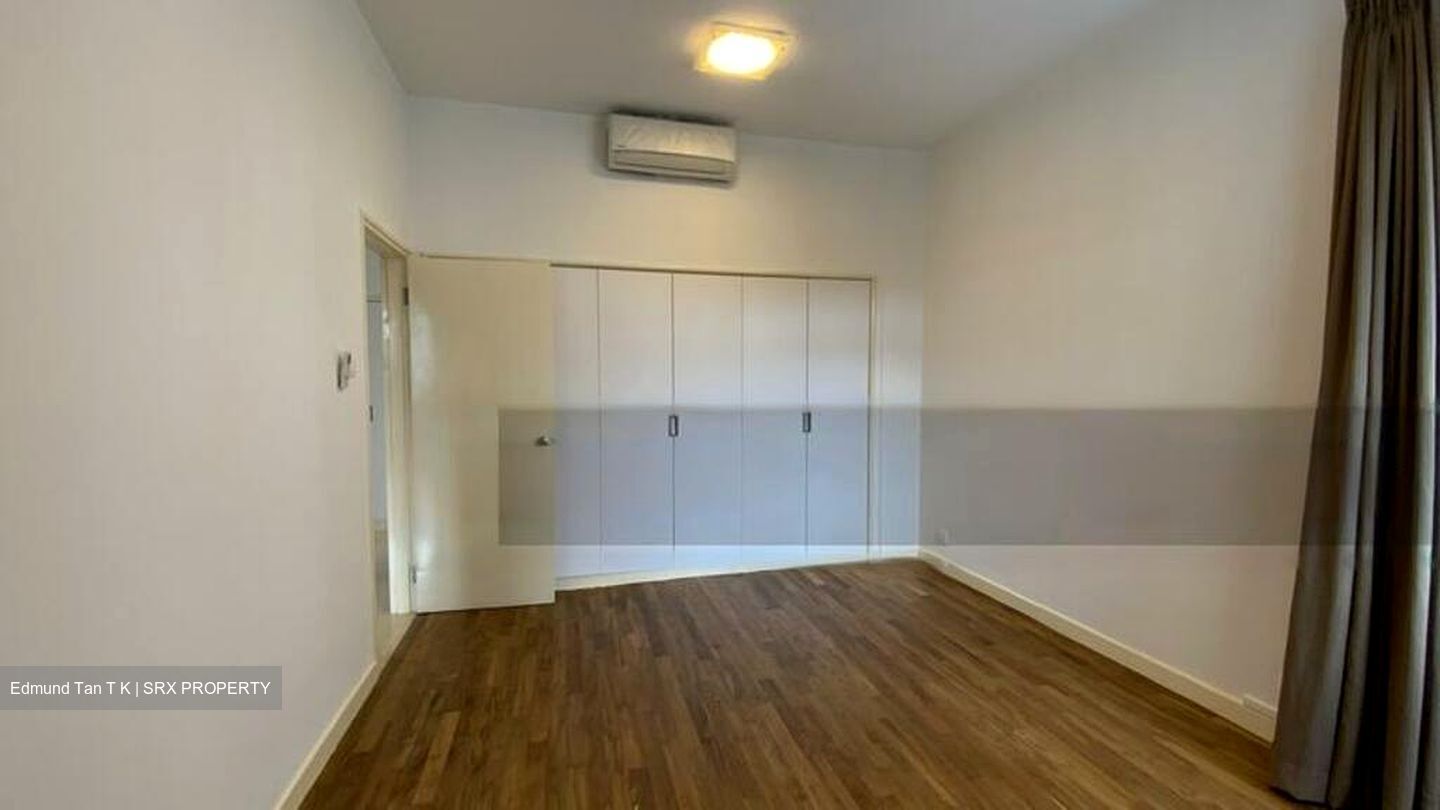 The Waterside (D15), Condominium #531221001